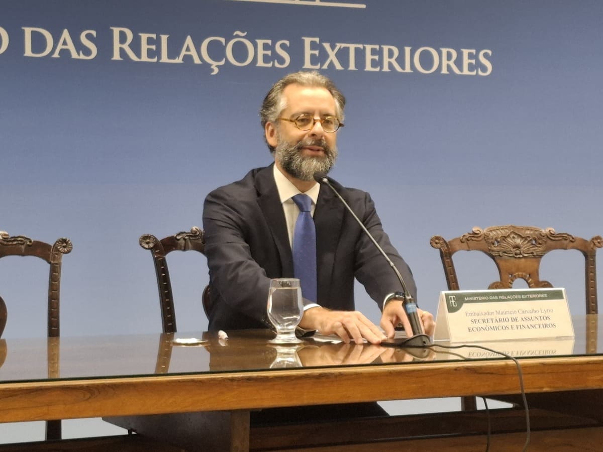 Mauricio Carvalho Lyrio em coletiva no Itamaraty