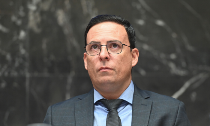 Professor Wendel