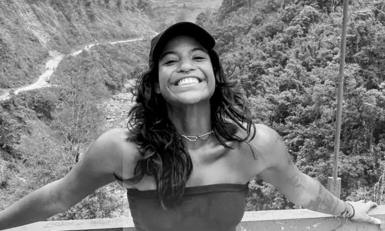 A jovem Juliana Marins, que morreu ao percorrer uma trilha na Indonésia