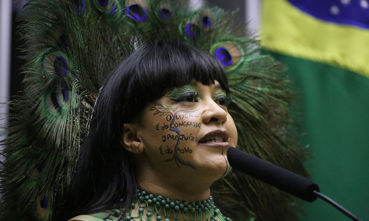 Célia Xakriabá