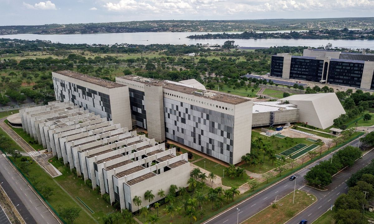 A fachada do STJ