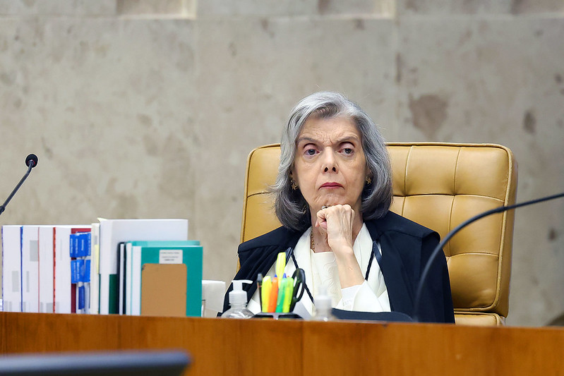 Cármen Lúcia